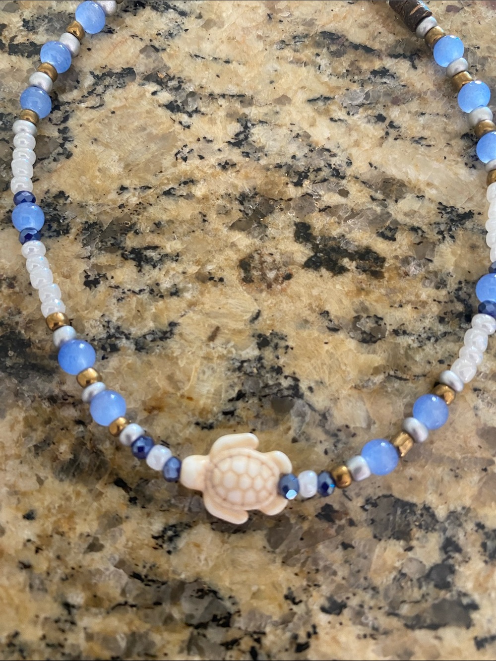 Sea turtle & blue beaded ankle Bracelet anklet NWOT Adjusts 9 - 10.5in